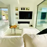 Villa Olimpo *