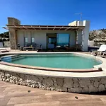 Villa Olimpo *